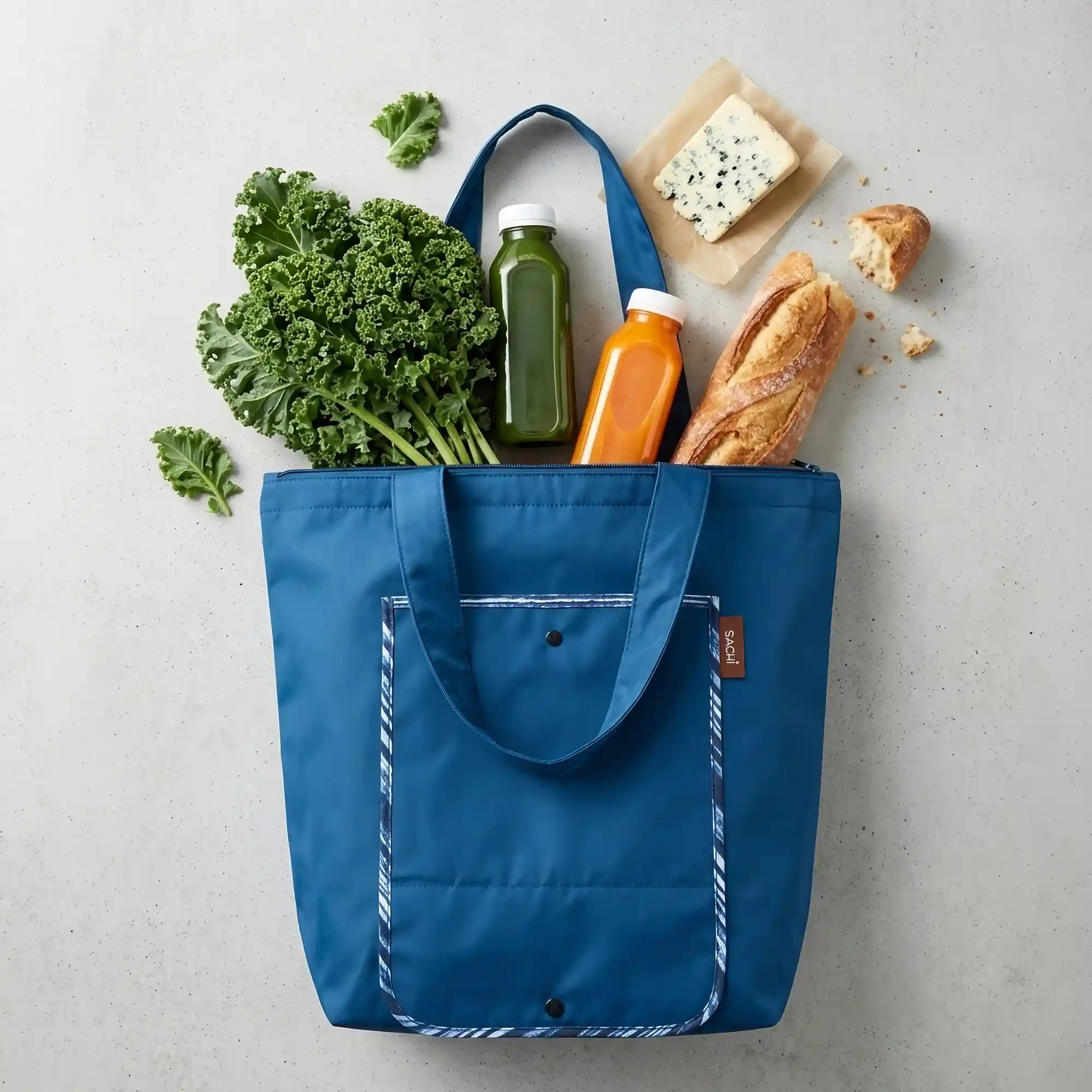 SACHI 2-Piece Insulated Market Tote Set – Blue Denim Stripe & Solid Blue 3 SACHI 2-Piece Insulated Market Tote Set – Blue Denim Stripe & Solid Blue - Image 3